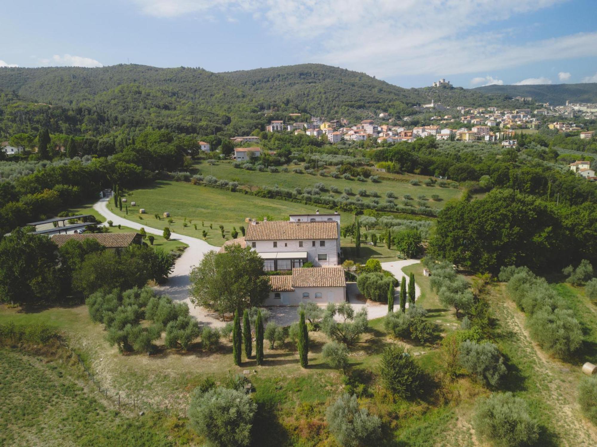 Вилла Relais Casale Valigi Нарни Экстерьер фото